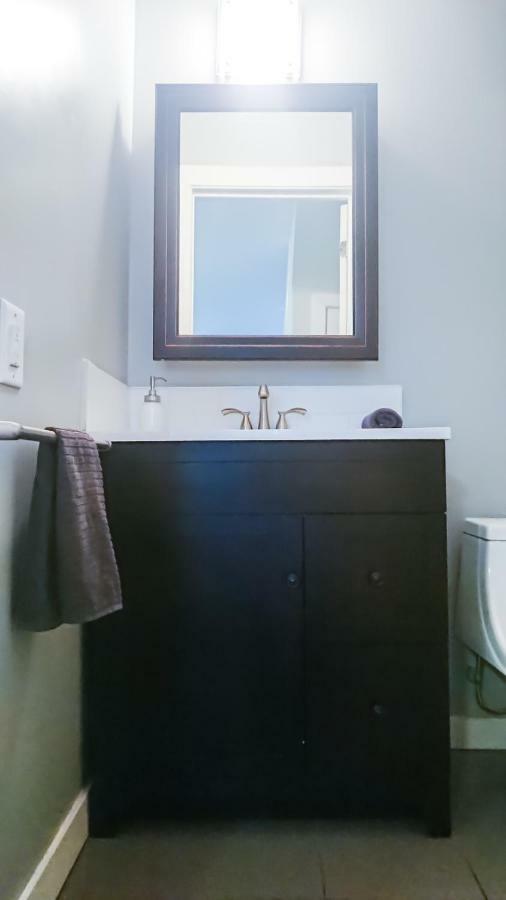 Spacious 3 Bdrm Home Near Downtown Ottawa Kültér fotó